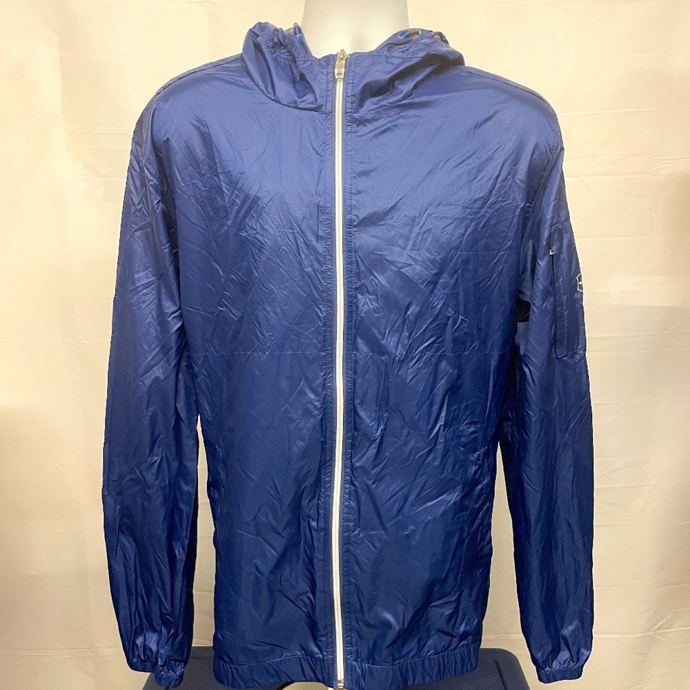 Victorinox Nylon Hoodie– Size Extra Large